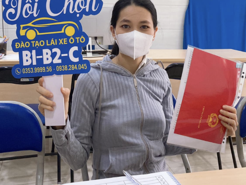 HỌC VIÊN TRUNG TÂM DẠY LÁI XE Ô TÔ TP. HỒ CHÍ MINH